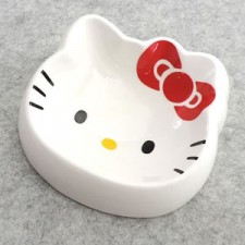 [펫파라다이스] 산리오 헬로 키티 얼굴 형 음식 그릇